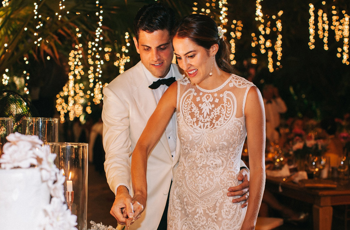 Wedding With ’50s-Era Flair in Cartagena